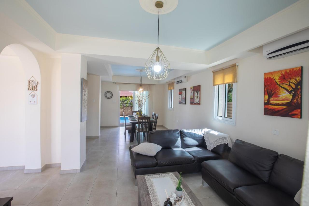 George'S Lux Villa プロタラス エクステリア 写真